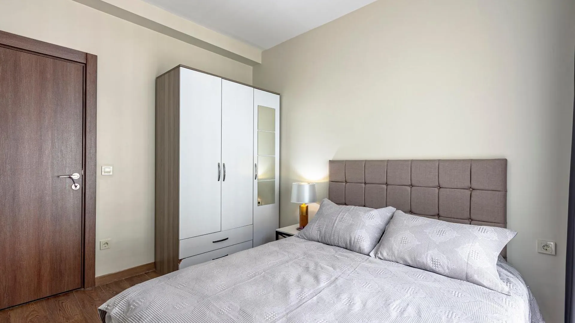 212 Outlet Karsisinda Lux Residence N7 اسطنبول شقة