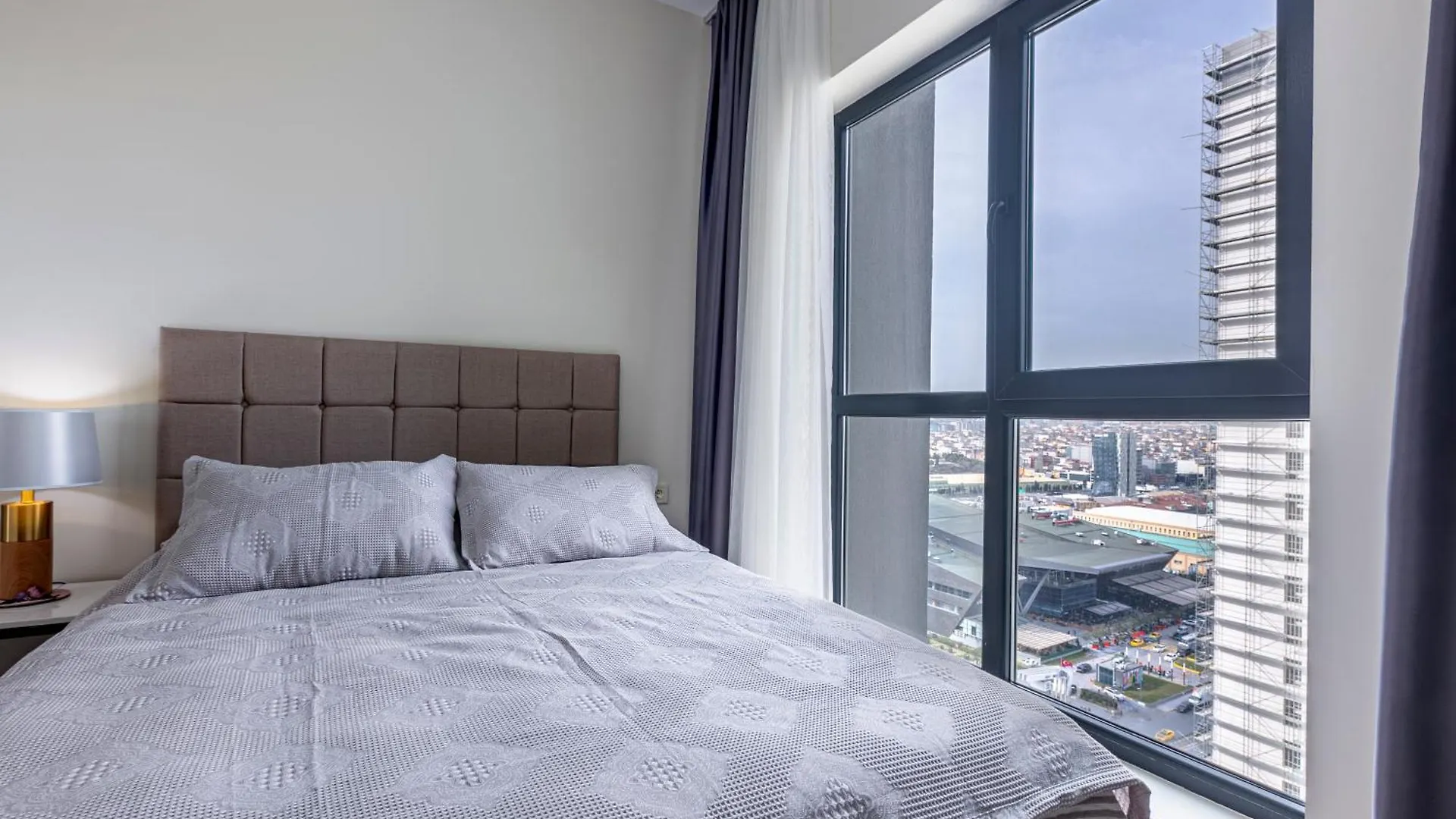 212 Outlet Karsisinda Lux Residence N7 اسطنبول 0*,
