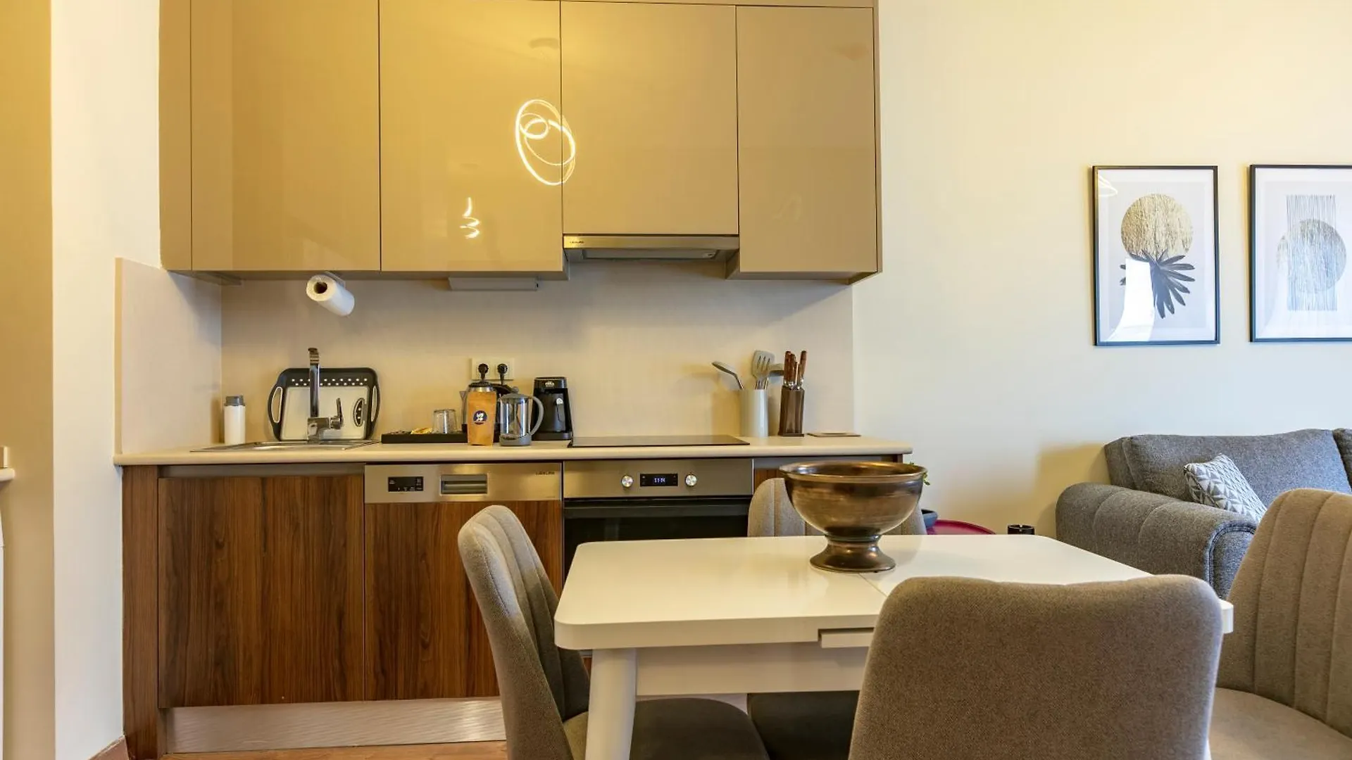 212 Outlet Karsisinda Lux Residence N7 اسطنبول
